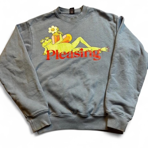 Pleasing Light Blue Harry Styles Crewneck Size small made in USA - Picture 1 of 5